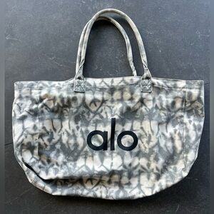 ALO Yoga Tie-Dye Gray Tote Bag
